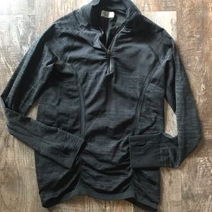 Women’s athleta long sleeve zip workout jacket M